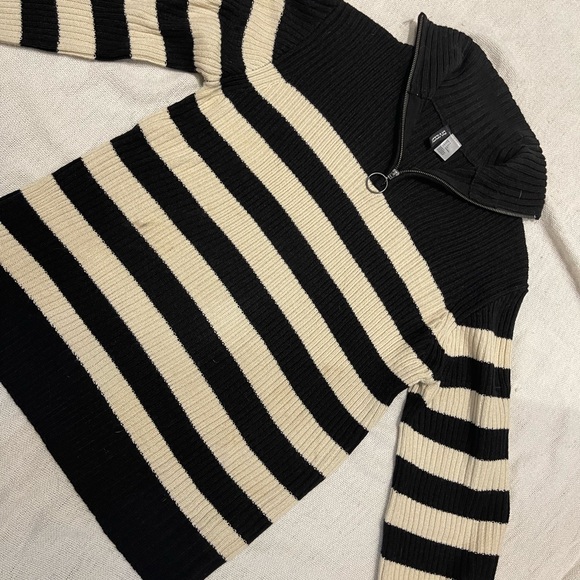 H&M Rib Knit Sweater - Picture 4 of 6